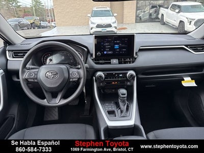 2025 Toyota RAV4 LE