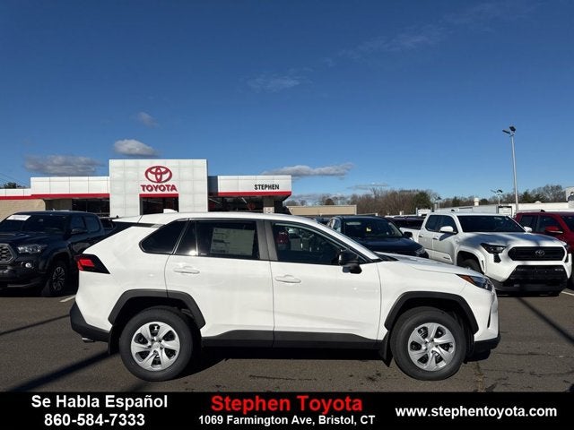 2025 Toyota RAV4 LE