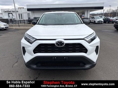 2025 Toyota RAV4 LE