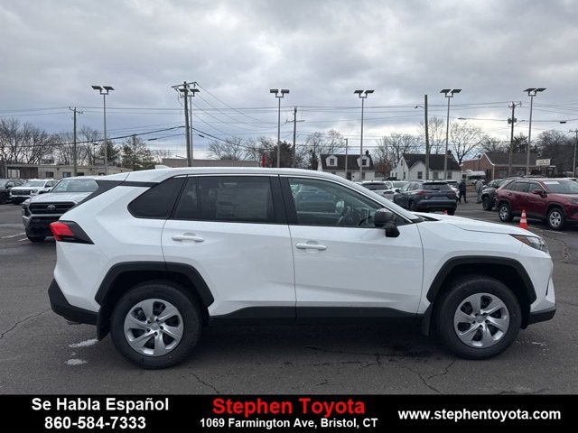 2025 Toyota RAV4 LE