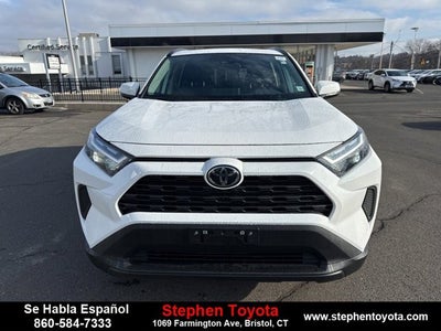 2025 Toyota RAV4 XLE
