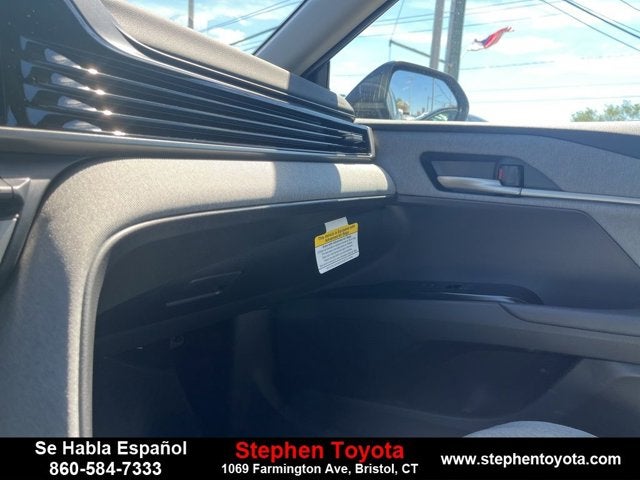 2025 Toyota Camry LE