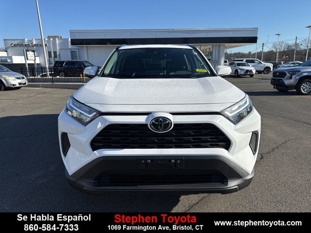 2025 Toyota RAV4 Hybrid XLE
