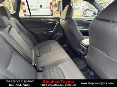 2025 Toyota RAV4 Hybrid SE