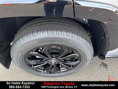 2025 Toyota RAV4 Hybrid SE