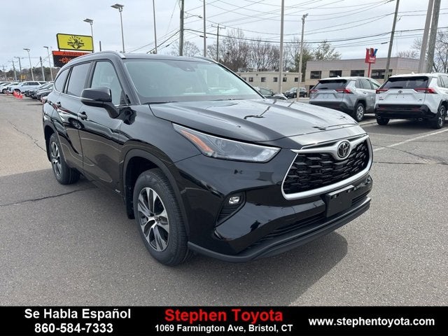 2026 Toyota Highlander Hybrid XLE