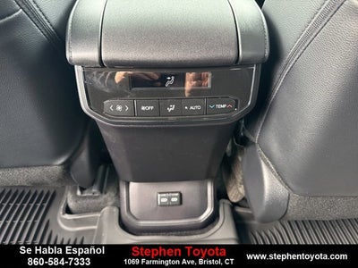 2026 Toyota Highlander Hybrid XLE