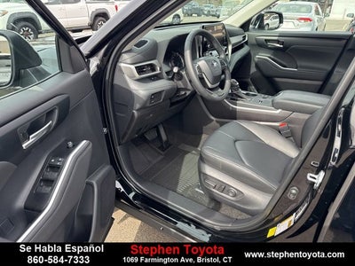 2026 Toyota Highlander Hybrid XLE