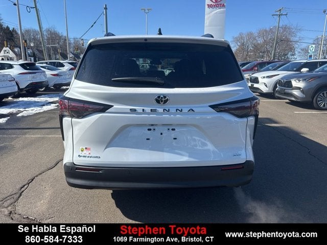 2026 Toyota Sienna XLE