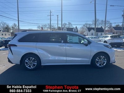 2026 Toyota Sienna XLE