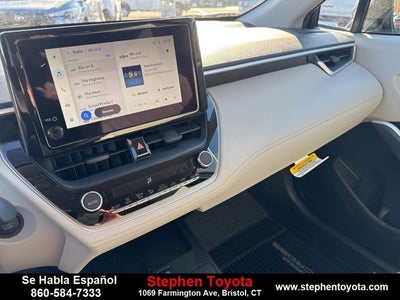 2026 Toyota Corolla Cross LE