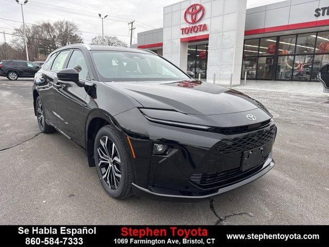 2025 Toyota Crown Signia XLE