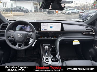 2025 Toyota Crown Signia XLE