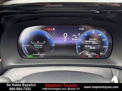 2025 Toyota Crown Signia XLE