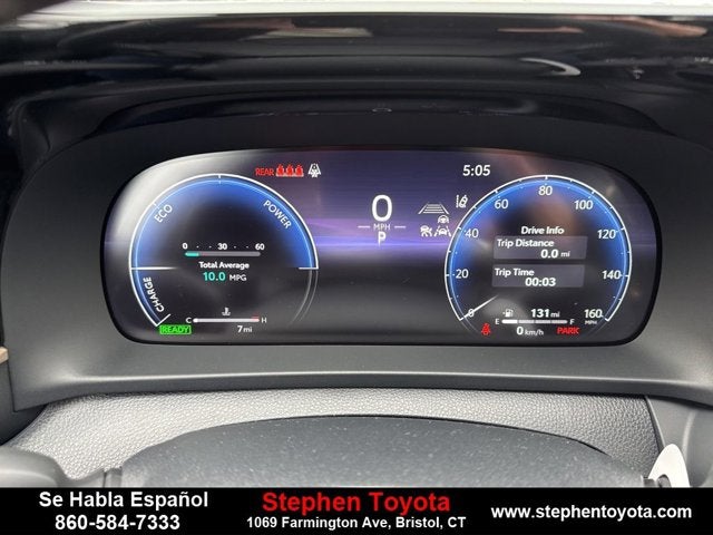 2025 Toyota Crown Signia XLE