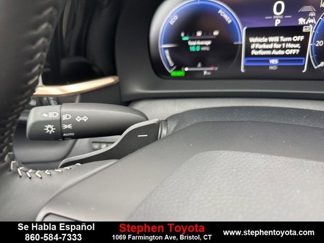 2025 Toyota Crown Signia XLE