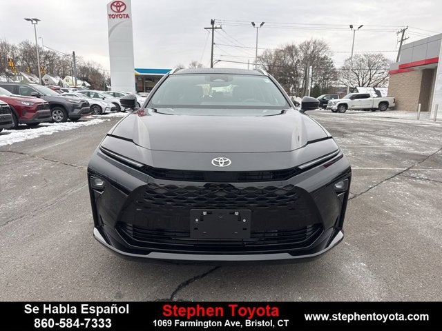 2025 Toyota Crown Signia XLE