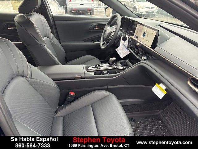 2025 Toyota Crown Signia XLE