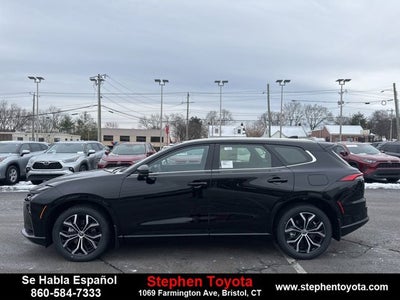 2025 Toyota Crown Signia XLE