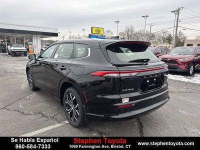 2025 Toyota Crown Signia XLE