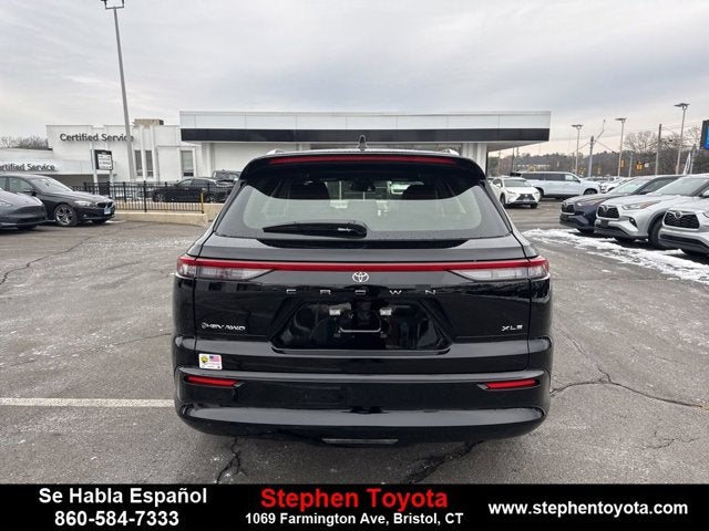 2025 Toyota Crown Signia XLE