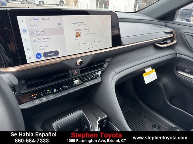 2025 Toyota Crown Signia XLE