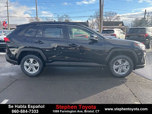 2025 Toyota RAV4 Hybrid LE