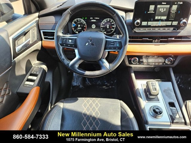 2022 Mitsubishi Outlander SEL