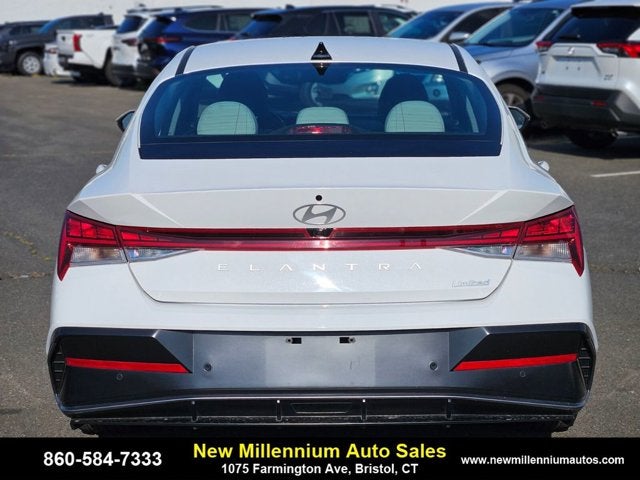 2024 Hyundai Elantra Limited