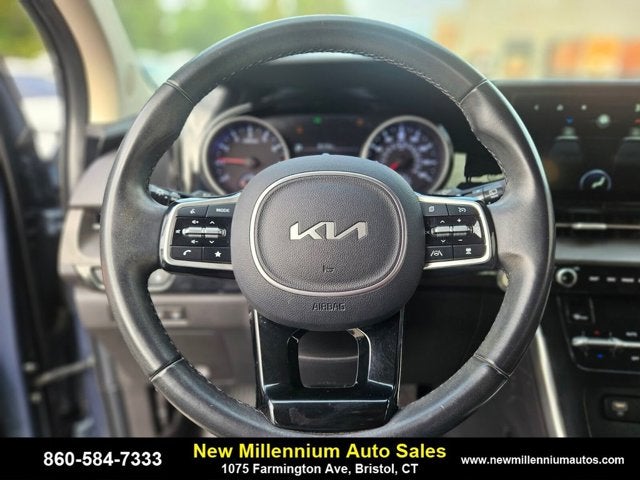 2022 Kia Carnival SX