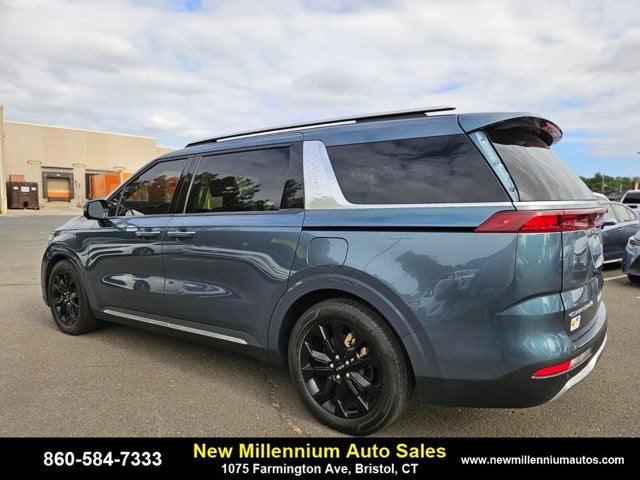 2022 Kia Carnival SX