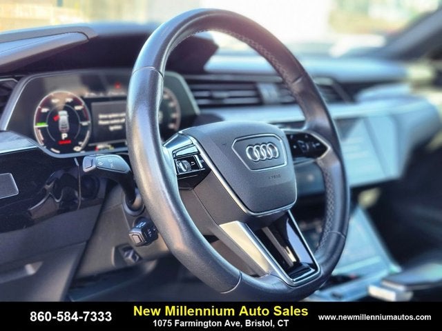 2024 Audi Q8 e-tron Sportback S line Prestige