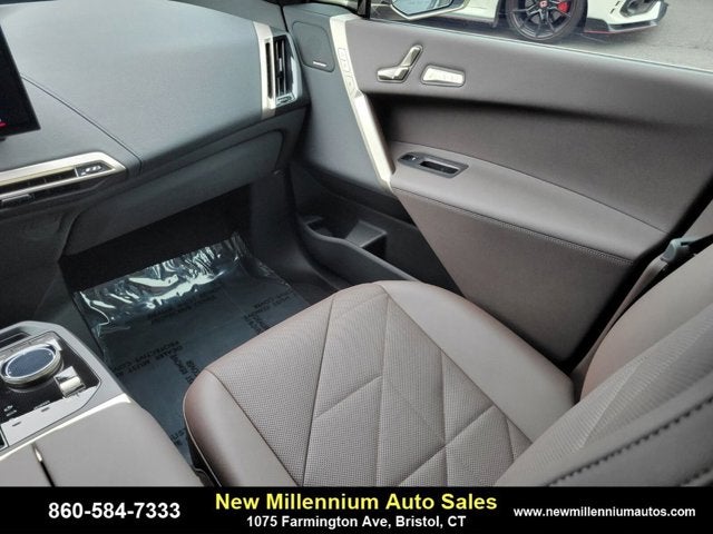 2024 BMW iX xDrive50