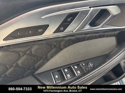 2022 BMW M8 Competition