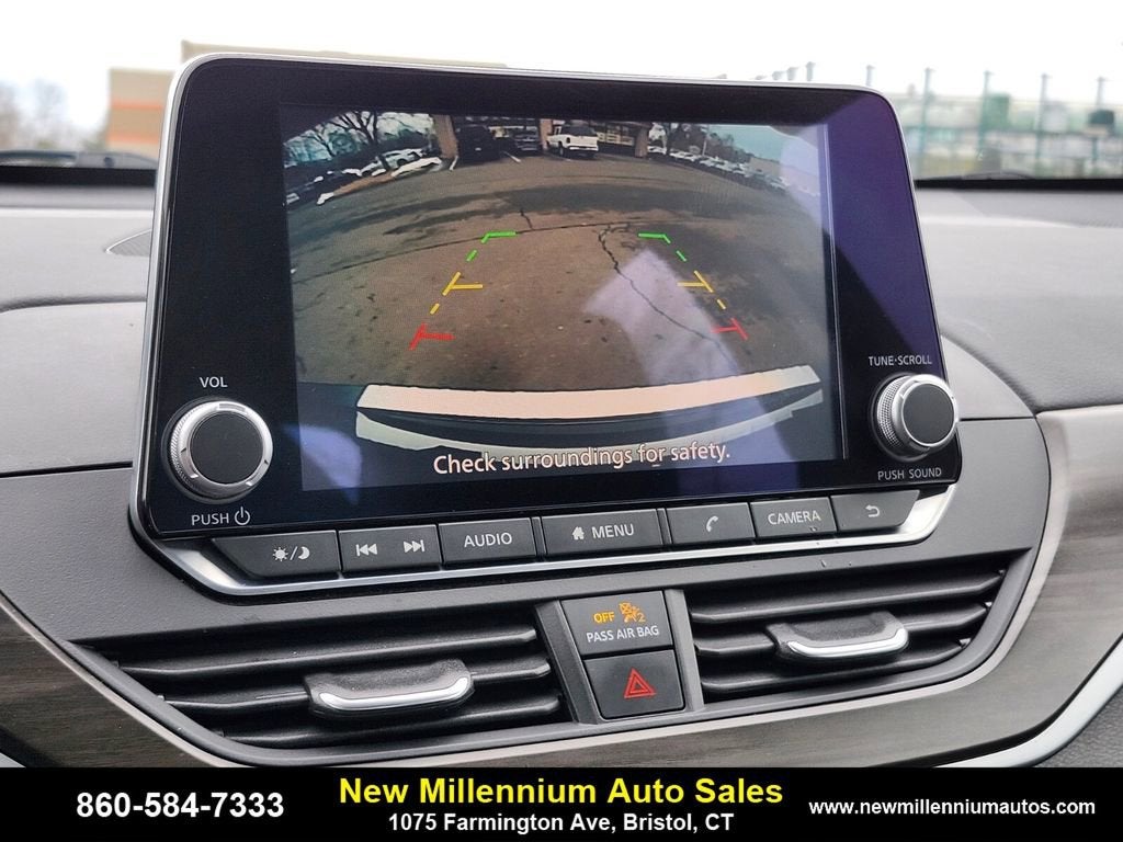 2023 Nissan Altima 2.5 SV