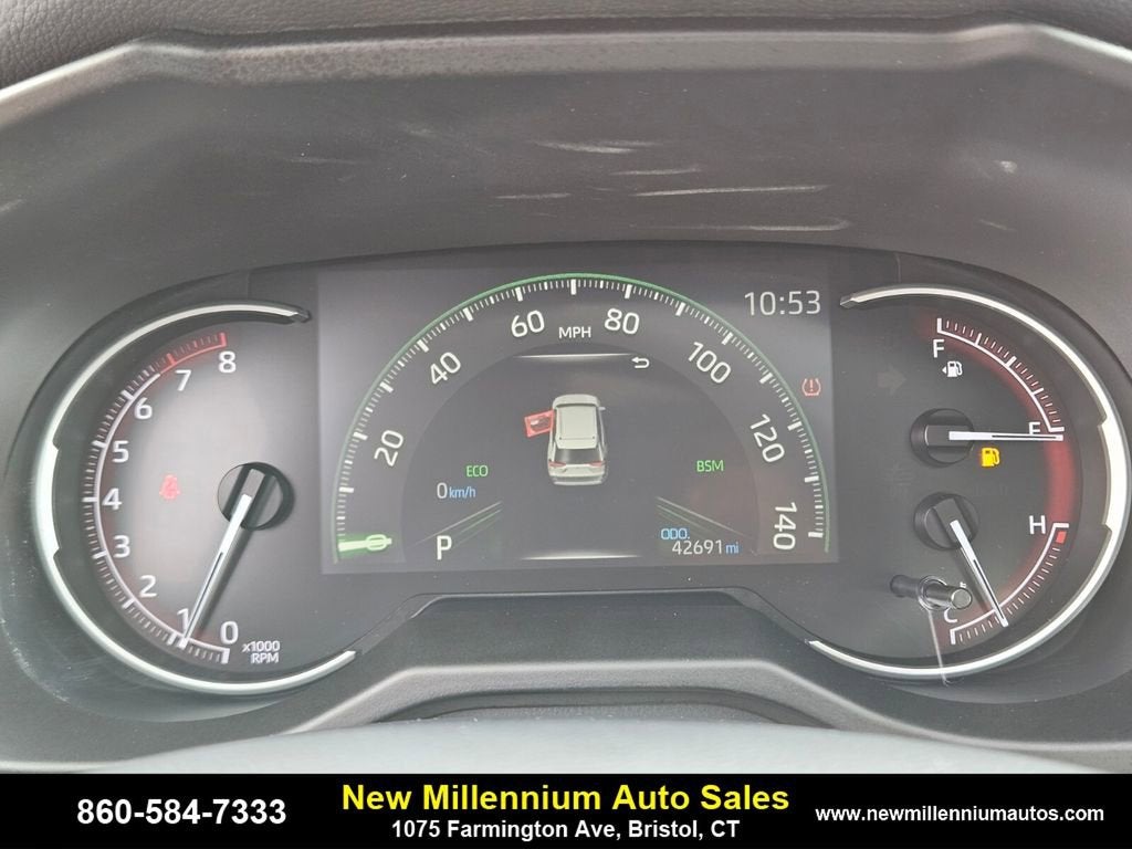 2024 Toyota RAV4 XLE Premium