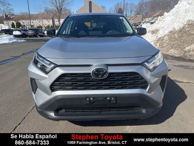 2024 Toyota RAV4 LE