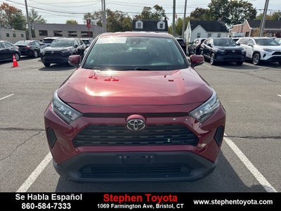 2022 Toyota RAV4 LE