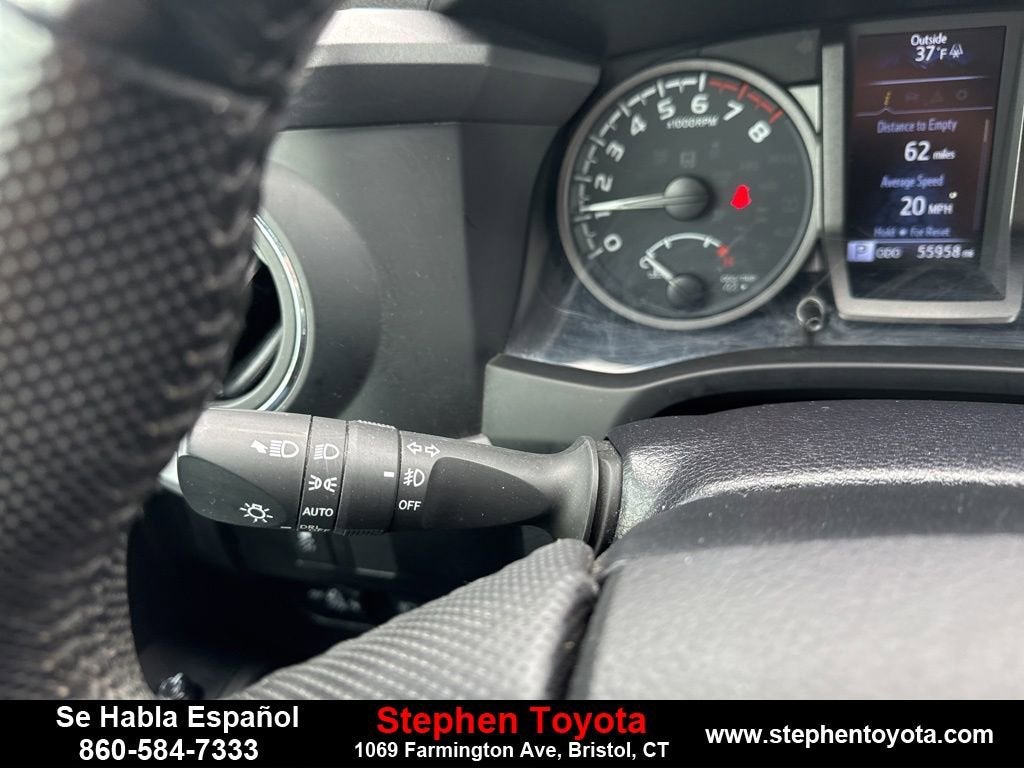 2022 Toyota Tacoma 4WD SR5