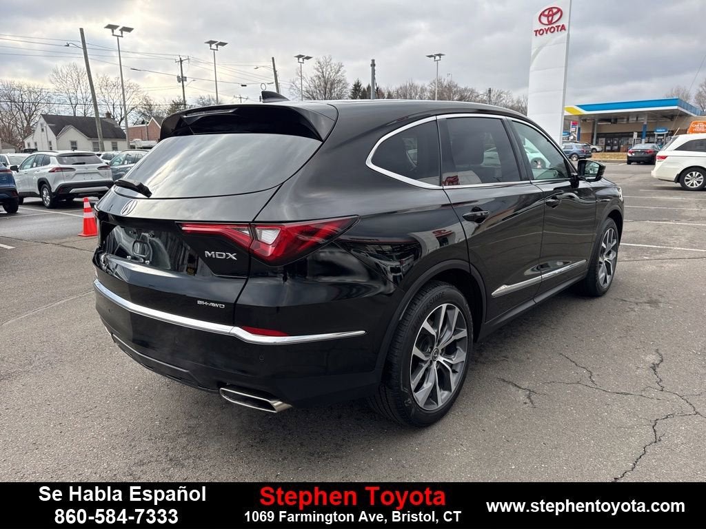 2022 Acura MDX w/Technology Package