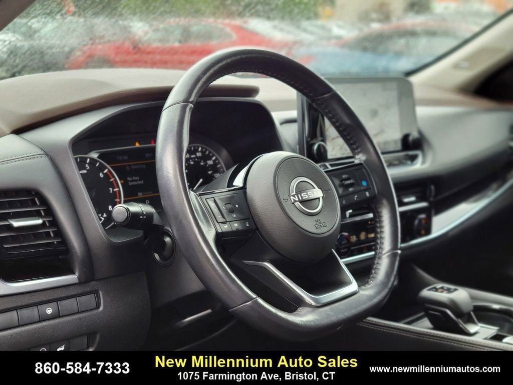 2023 Nissan Rogue SL