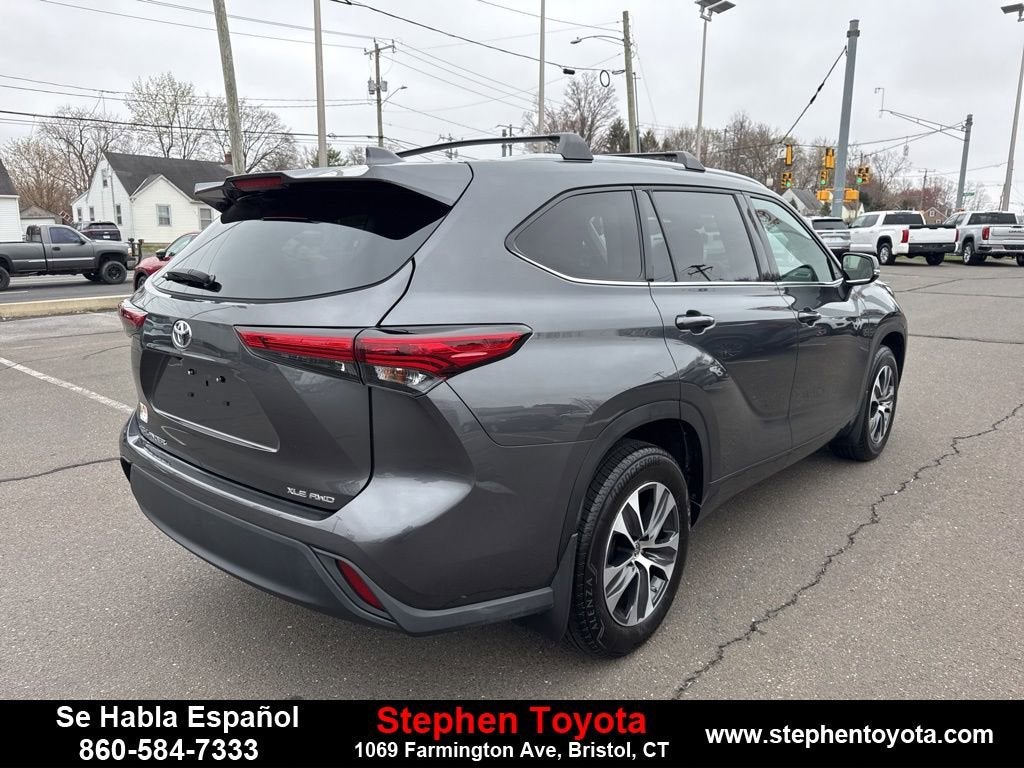 2022 Toyota Highlander XLE