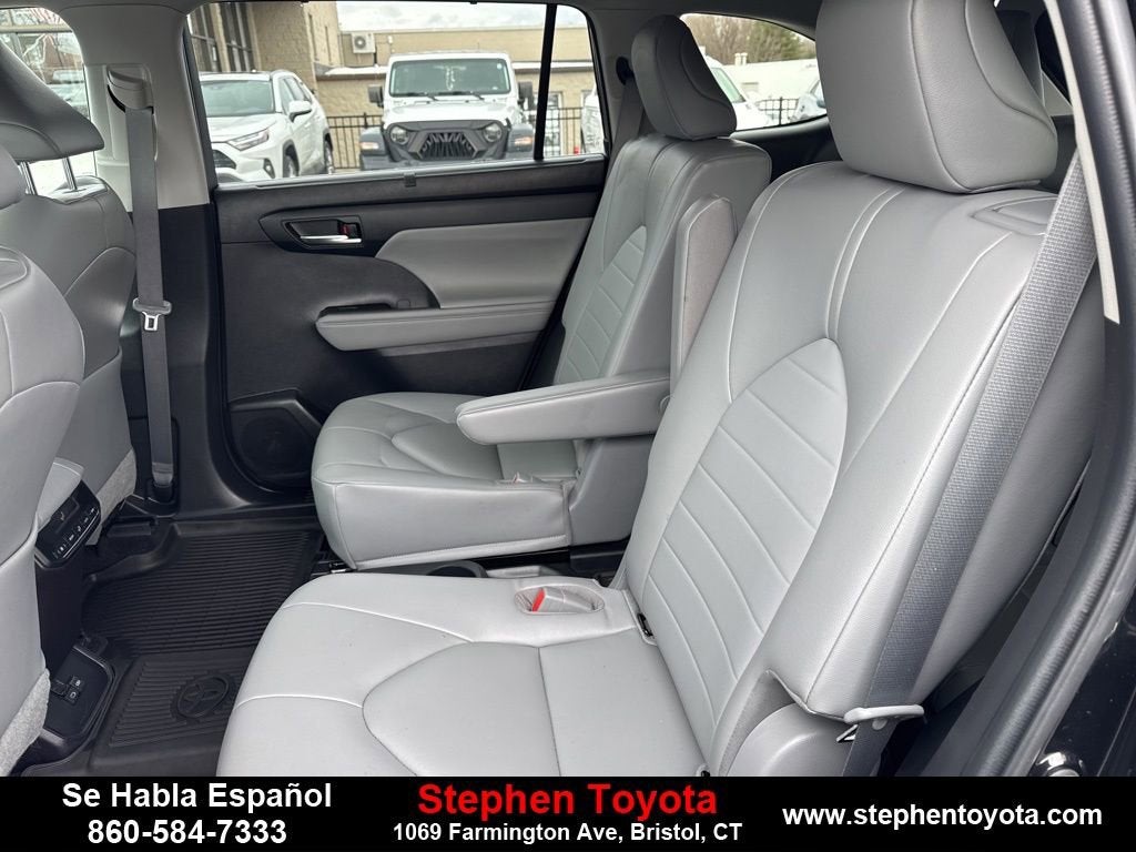 2023 Toyota Highlander XLE
