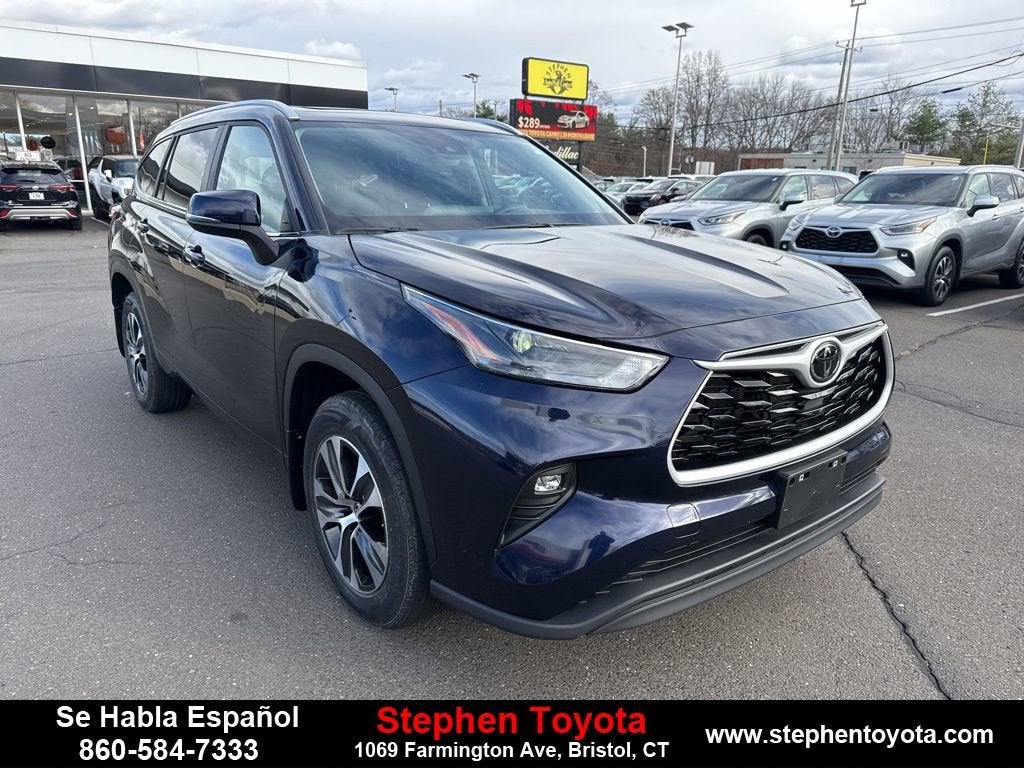 2023 Toyota Highlander XLE