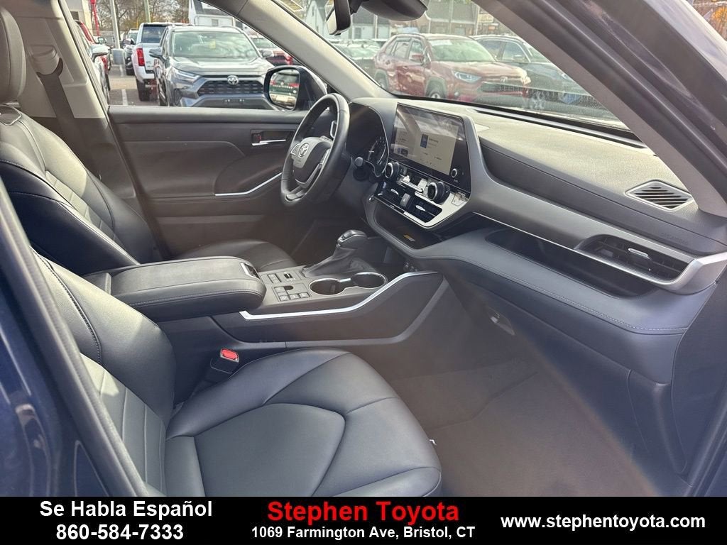 2023 Toyota Highlander XLE