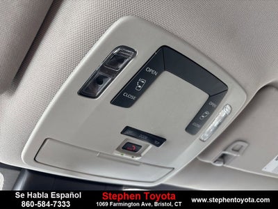 2024 Toyota Sienna LE
