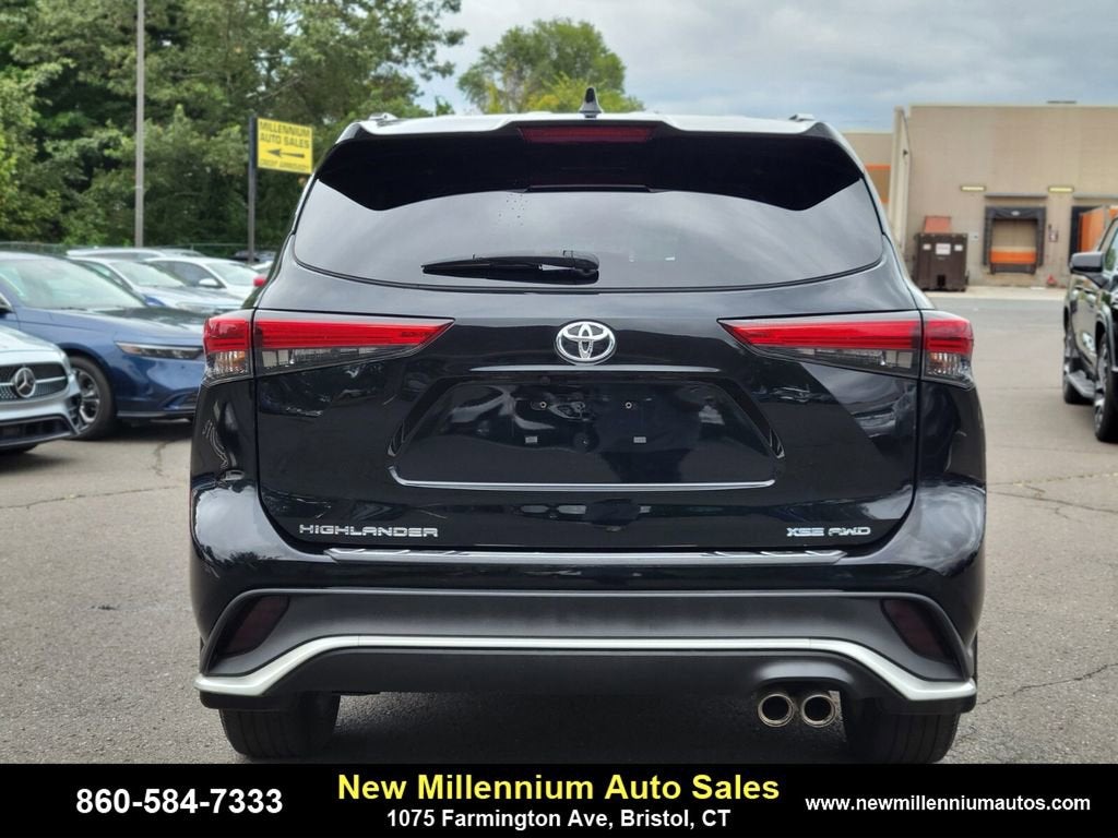 2021 Toyota Highlander XSE