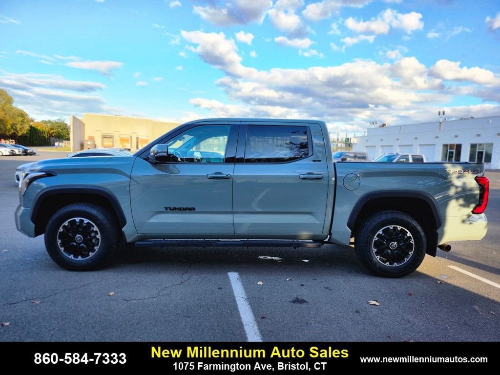 2022 Toyota Tundra 4WD SR5