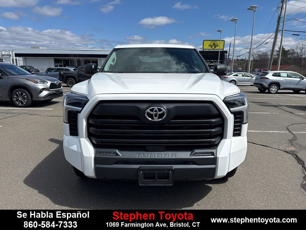 2022 Toyota Tundra 4WD SR5