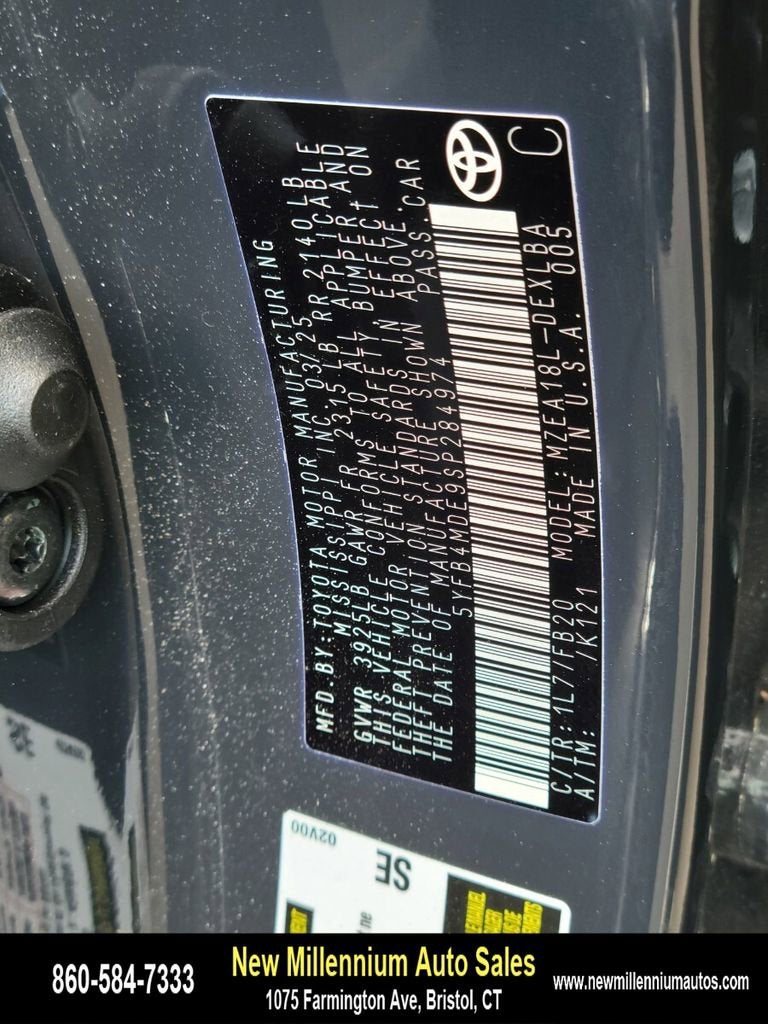 2025 Toyota Corolla LE